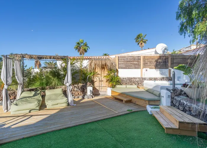 Holiday home Oceania Private Pool Garden *