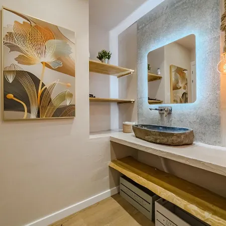 Дом отдыха Oceania Private Pool Garden