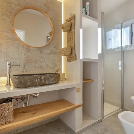 Oceania Private Pool Garden Дом отдыха *