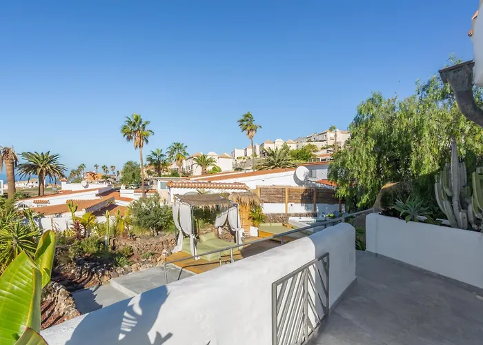 Oceania Private Pool Garden *