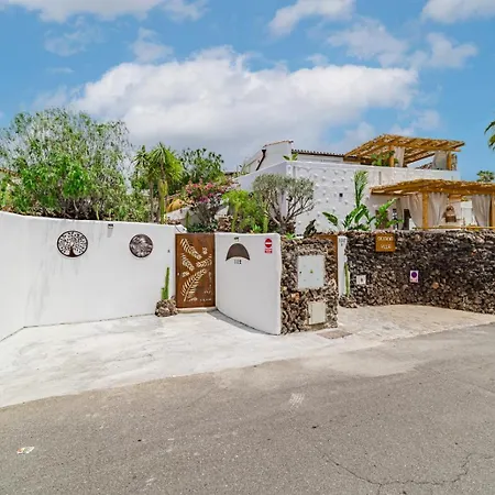 Oceania Private Pool Garden Chayofa